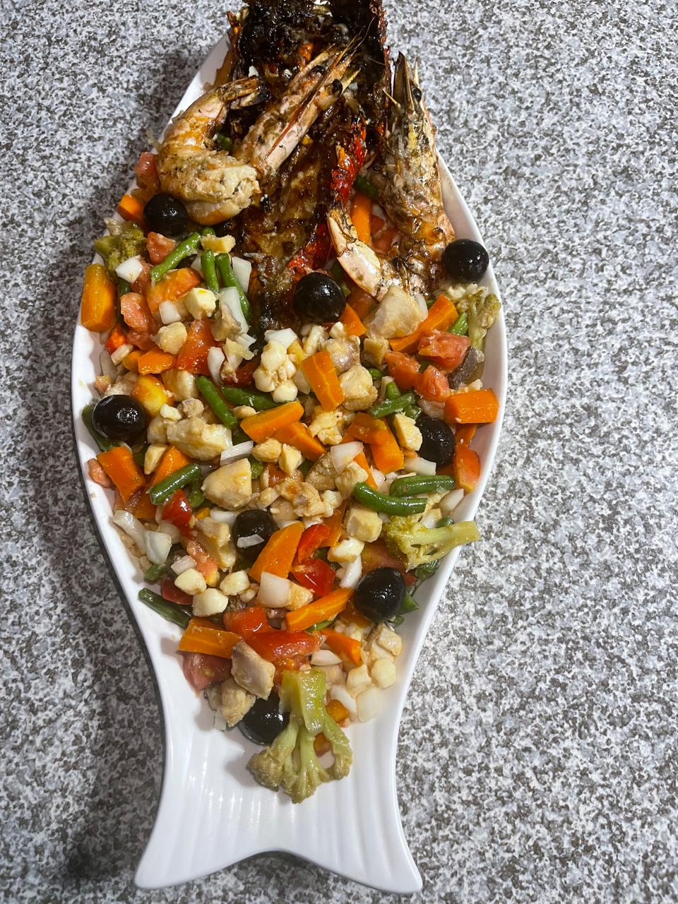 Camarão Grelhado & Salada Fresca